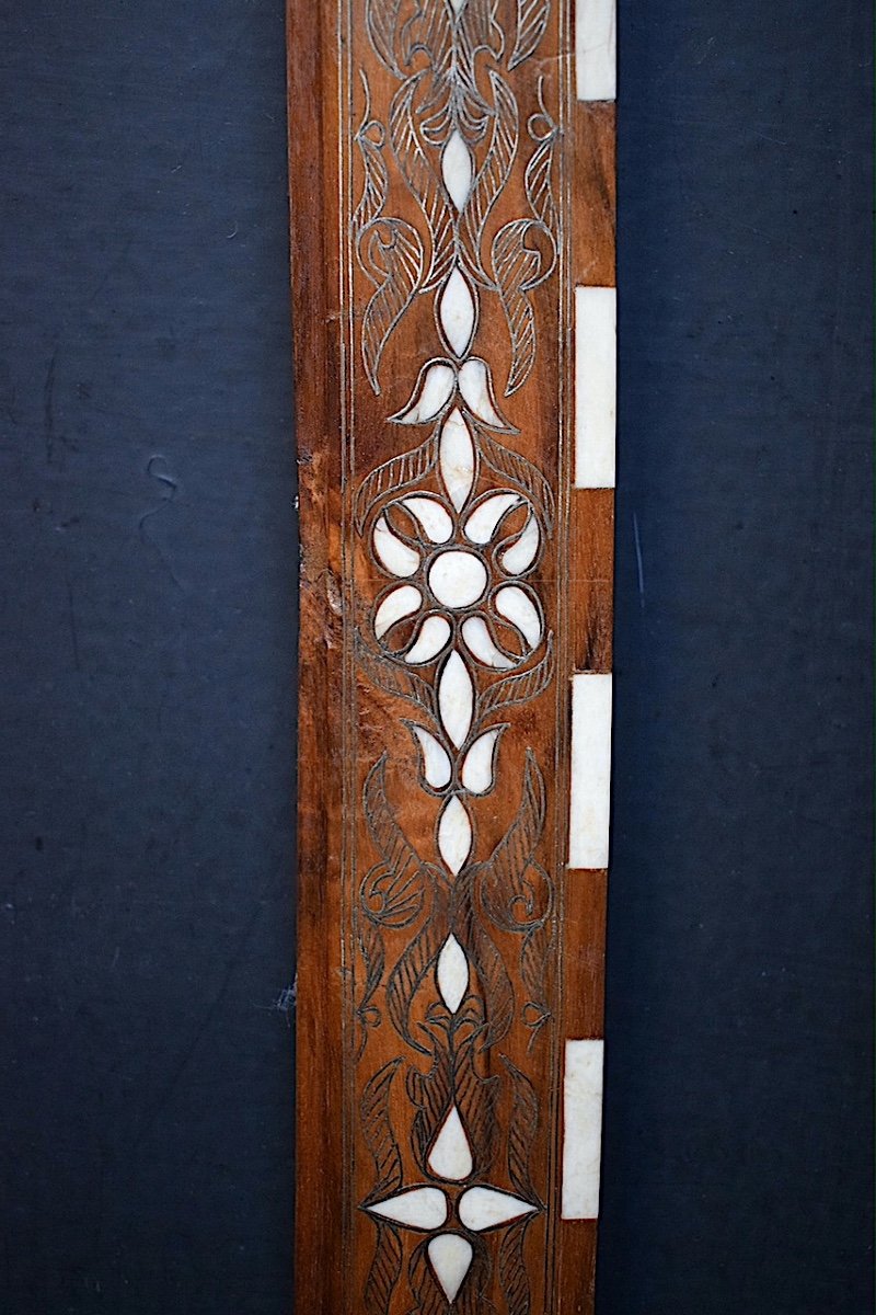 proantic-orientalist-frame-wood-marquetry-bone-and-silver-metal-rebat