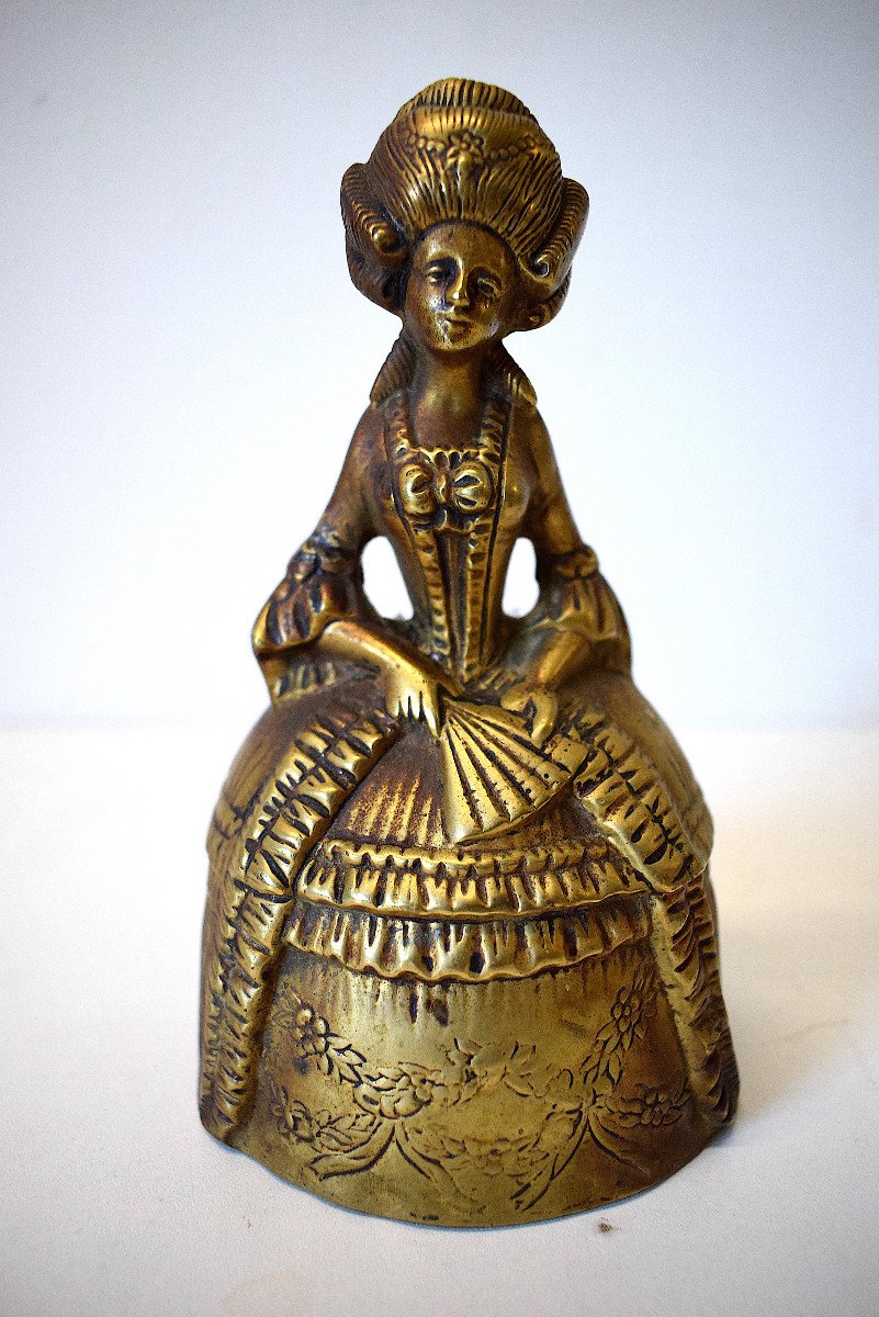 Bell Table Bell In Bronze Queen Marie Antoinette Ref559