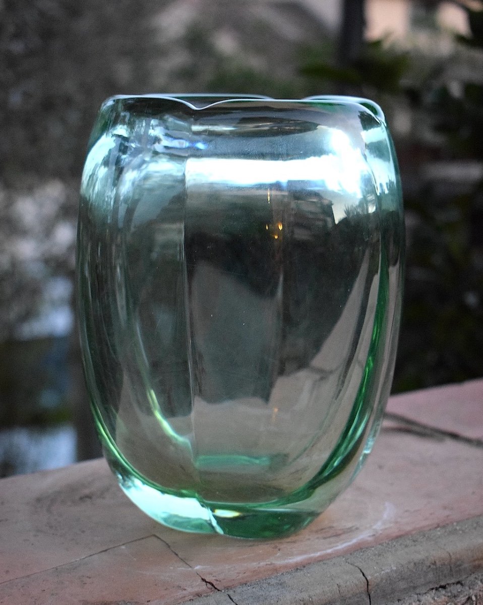Daum Nancy France Vase In Translucent Green Crystal 1950s 1960s Ref730
