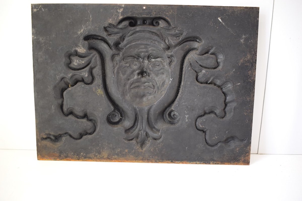 Mascaron Et Blason Fou Du Roi  Sur Plaque De Fer Style Renaissance Italienne Ref1034-photo-7