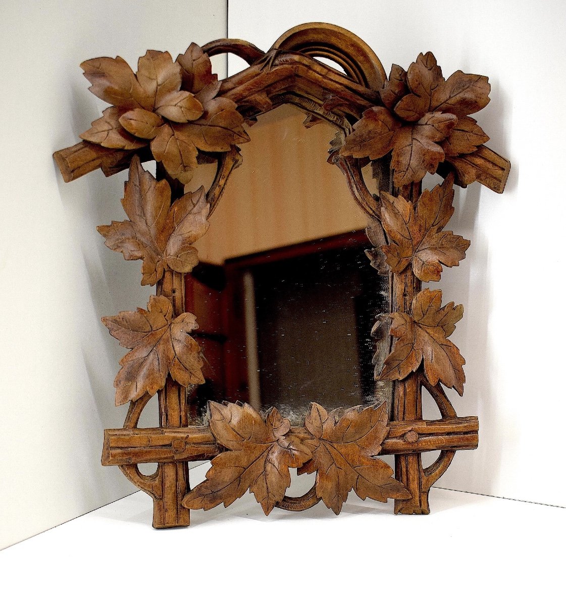 Small Alcove Mirror In Carved Wood Black Forest Work Chalet Foliage Decor Ref1056-photo-2