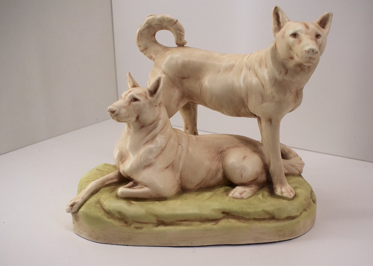 Animal Group Of Wolf Dogs Or Shepherd In Ceramic Ref1065 