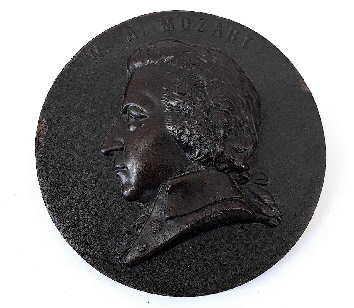 Médaillon Bois Durci  Portrait  De Profil wolfgang Amadeus Mozart Compositeur Ref1096 