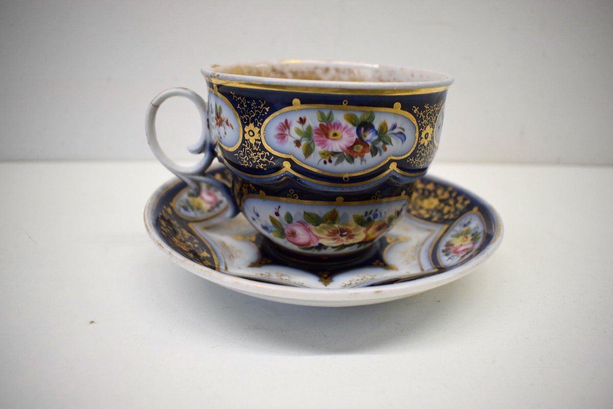 * XIXth Porcelain Chocolate Cup And Saucer Monogram L F To Identify Ref368-photo-2