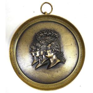 M&eacute;daillon Bronze Portrait  Roi Louis XVI et la Famille Royale De France Reine Marie Antoinette Ref488
