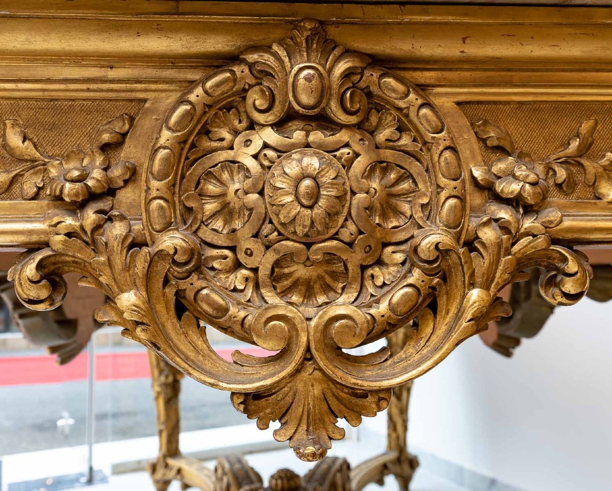 Table De Milieu  En Bois Doré, Richement Sculptée d'époque Napoléon III, Circa 1860.-photo-4