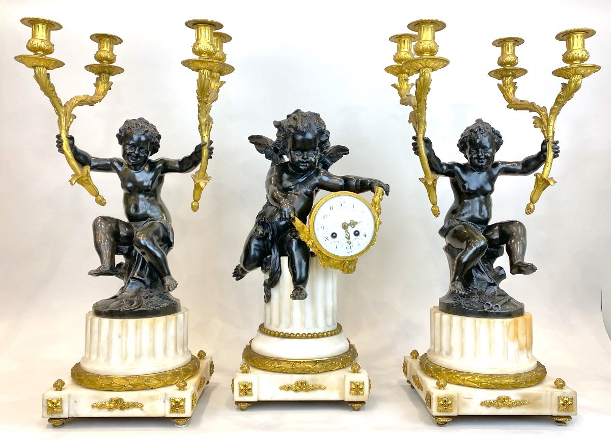 Grande Garniture De Cheminée Napoléon III, En Bronze Doré Et Patiné, Paris, Vers 1855