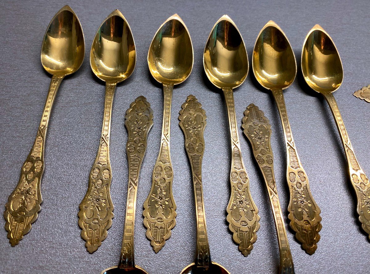 12 Spoons In Vermeillé Silver - 19th - Weight 135 Grs-photo-3