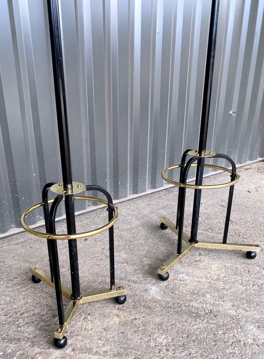 Pair Of Designer Coat Racks In Black And Gold Lacquered Metal - 1970s-photo-6