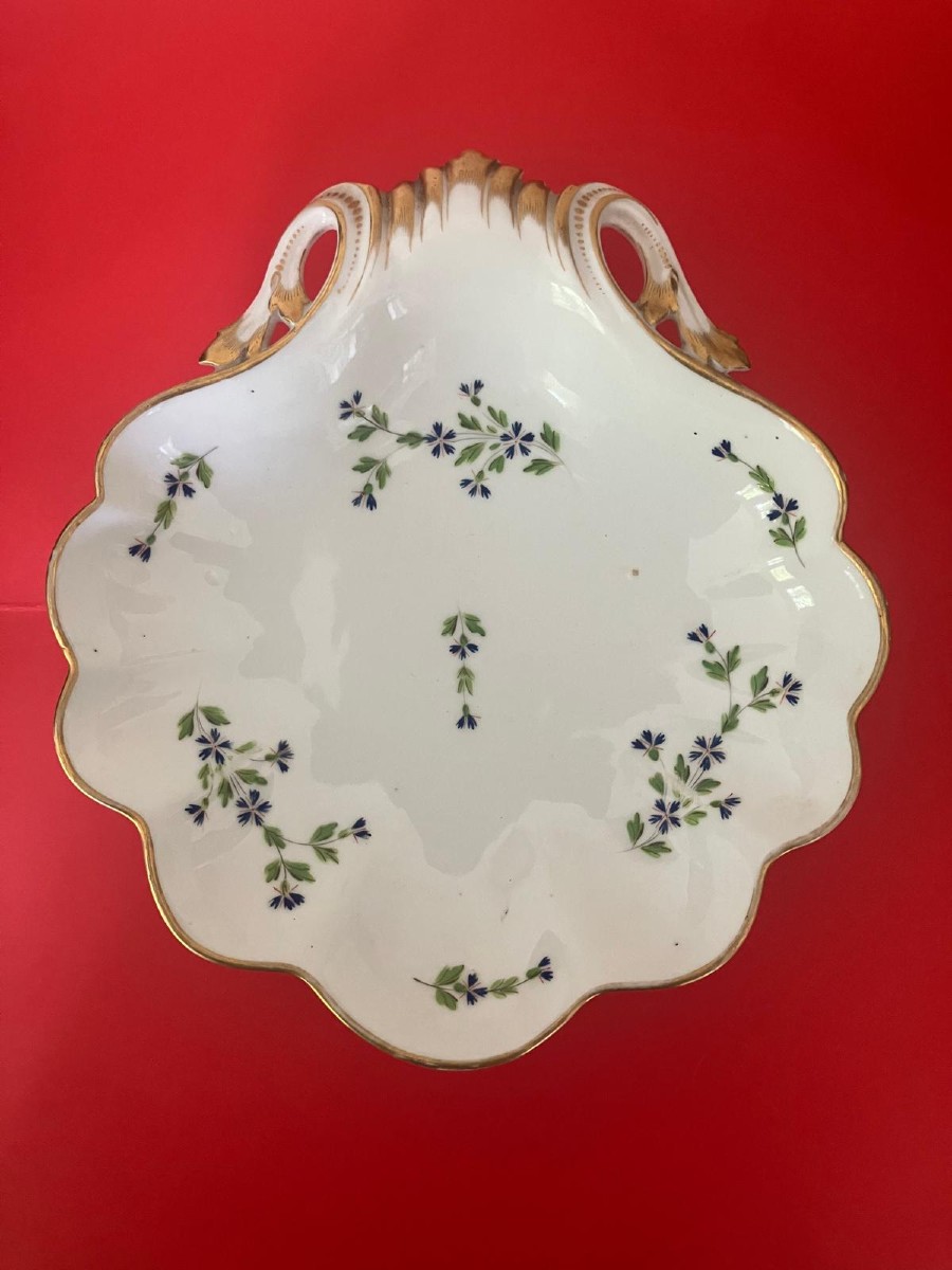 Louis XVI Locré Shell Dish From La Courtille