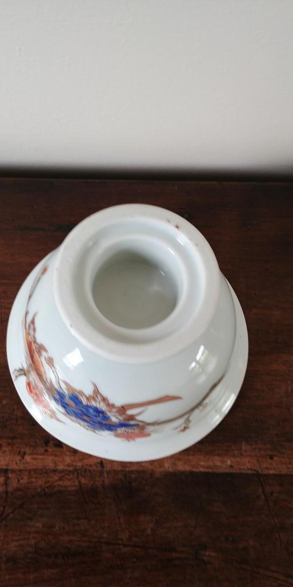 Coupe sur piedouche en porcelaine de Chine-photo-4