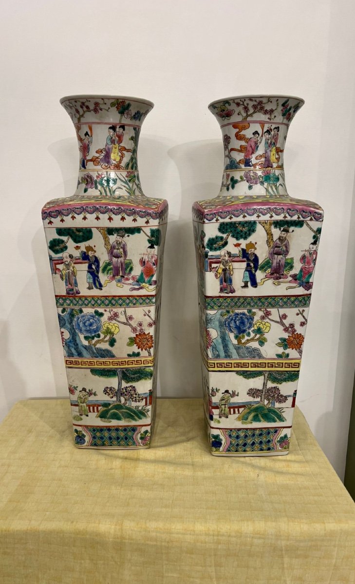 Pair Of Vases 