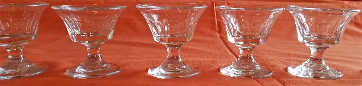 Lot Of 7 Small Old Cherry Glasses With Eau De Vie In Faceted Crystal-photo-2