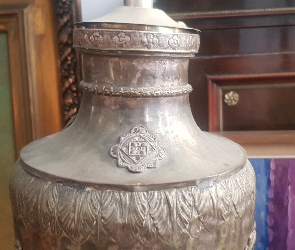 Old Lamp Base In Silver Embossed Metal, Cardinal's Coat Of Arms -photo-4