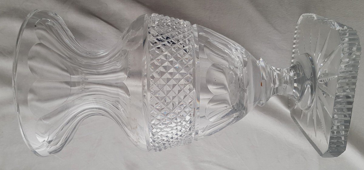 Medicis Vase In Cut Crystal-photo-3