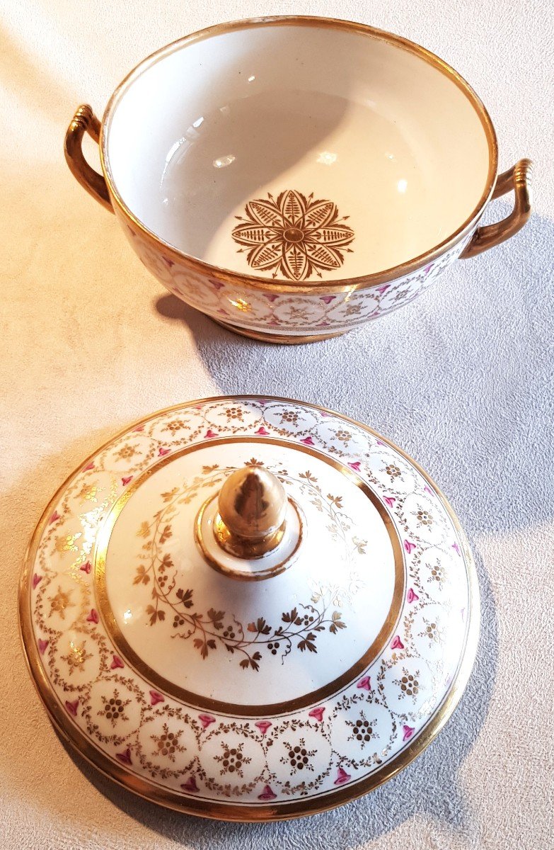 Antique Hand-decorated Porcelain Birthing Bowl From The First Half Of The 19th Century-photo-4