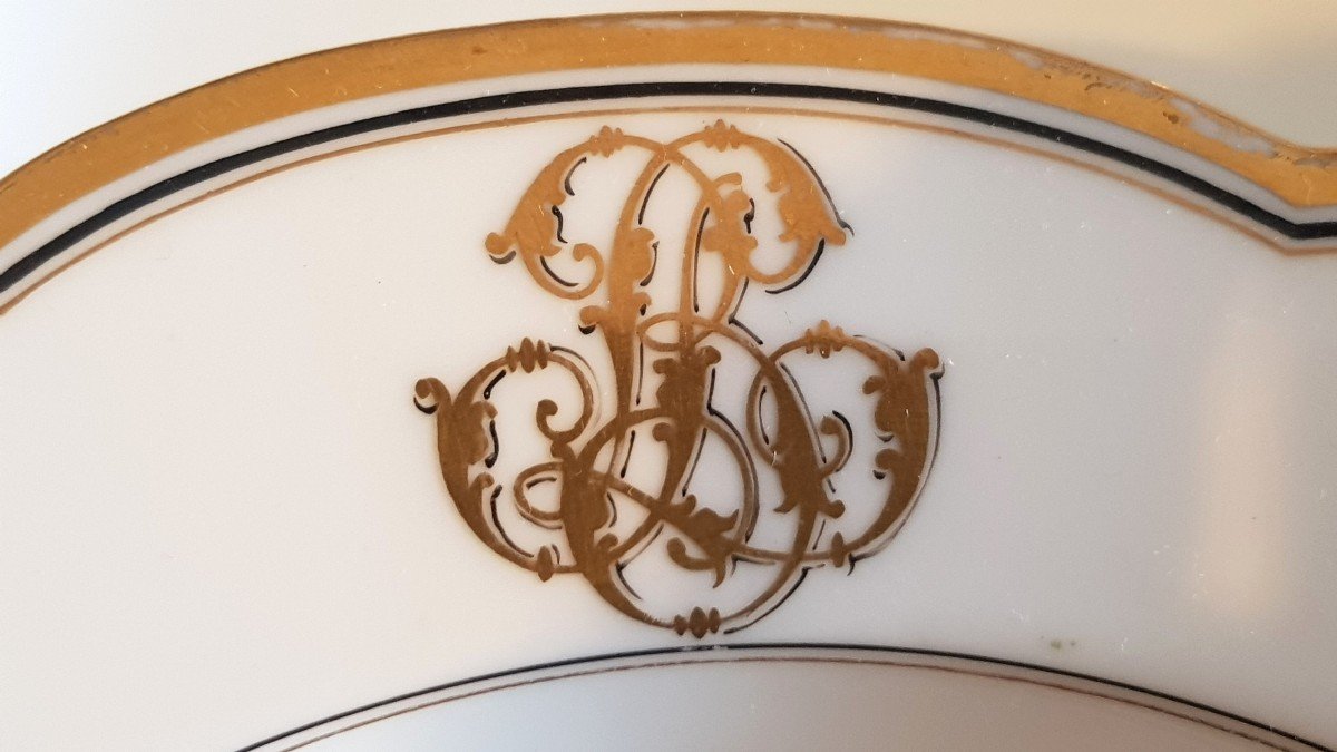 Part Of Paris Porcelain Table Service XIX Fbg St Denis 72-photo-3