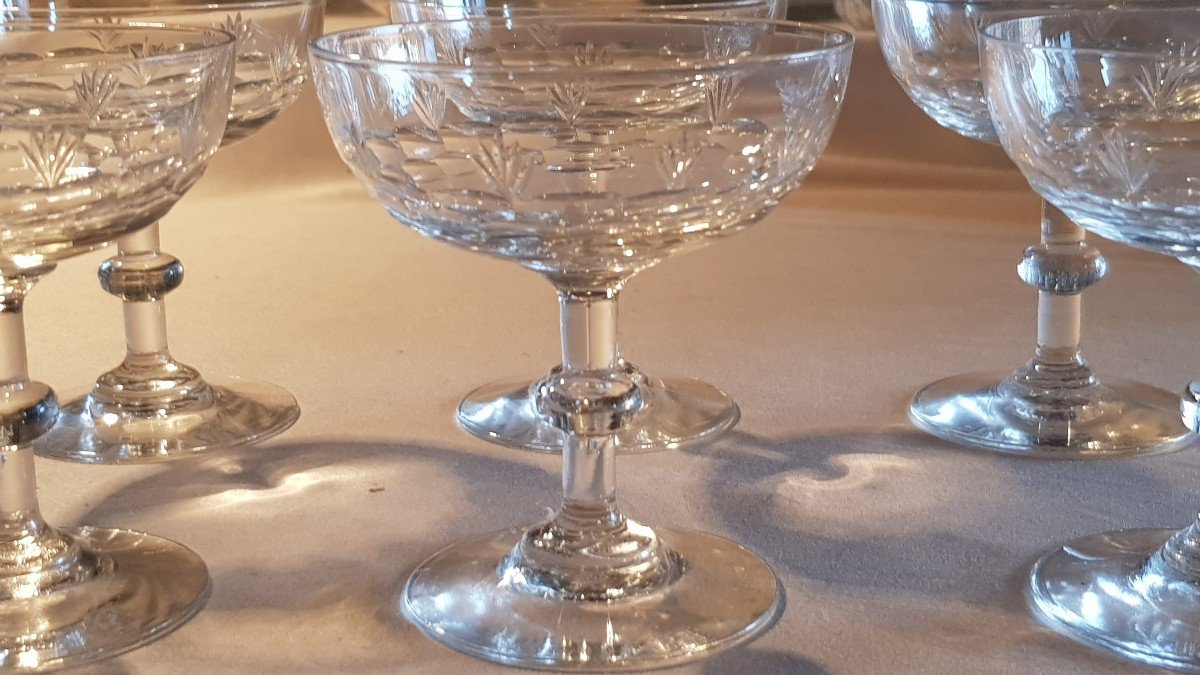 Set Of 6 Old Champagne Glasses With Engraved Crystal-photo-3