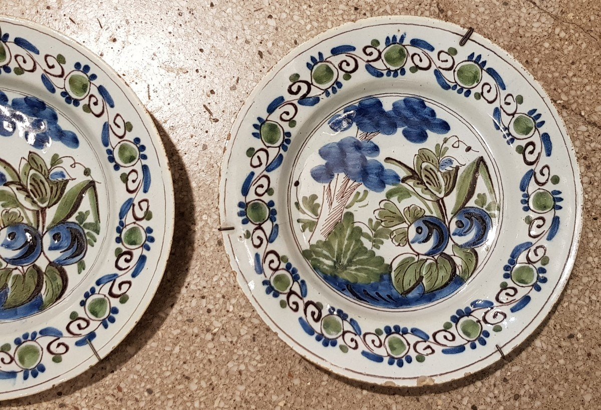 Pair Of Antique Earthenware Plates From Delft Netherlands 18th Century-photo-1