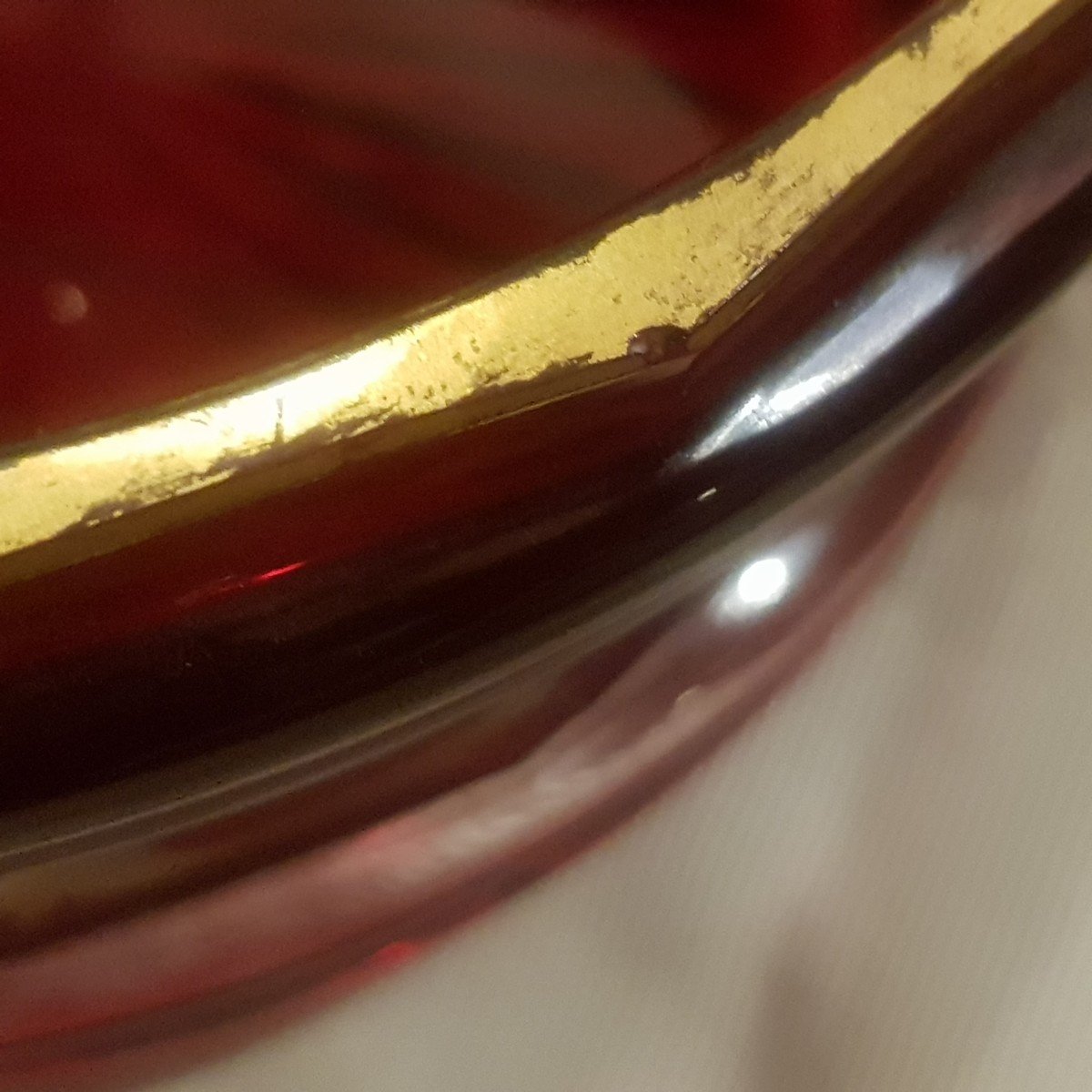 Antique Bohemian Crystal Bucket Circa 1850 In Ruby Glass And Gold Decorations-photo-7