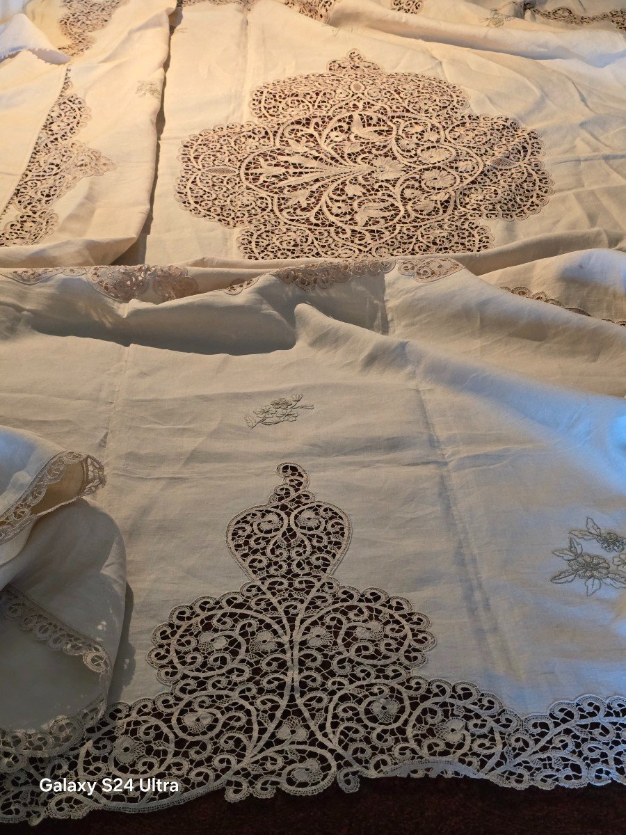 Antique Queen-bed Bedspread In Embroidered Linen And Cantù Lace 230x260 Cm-photo-4