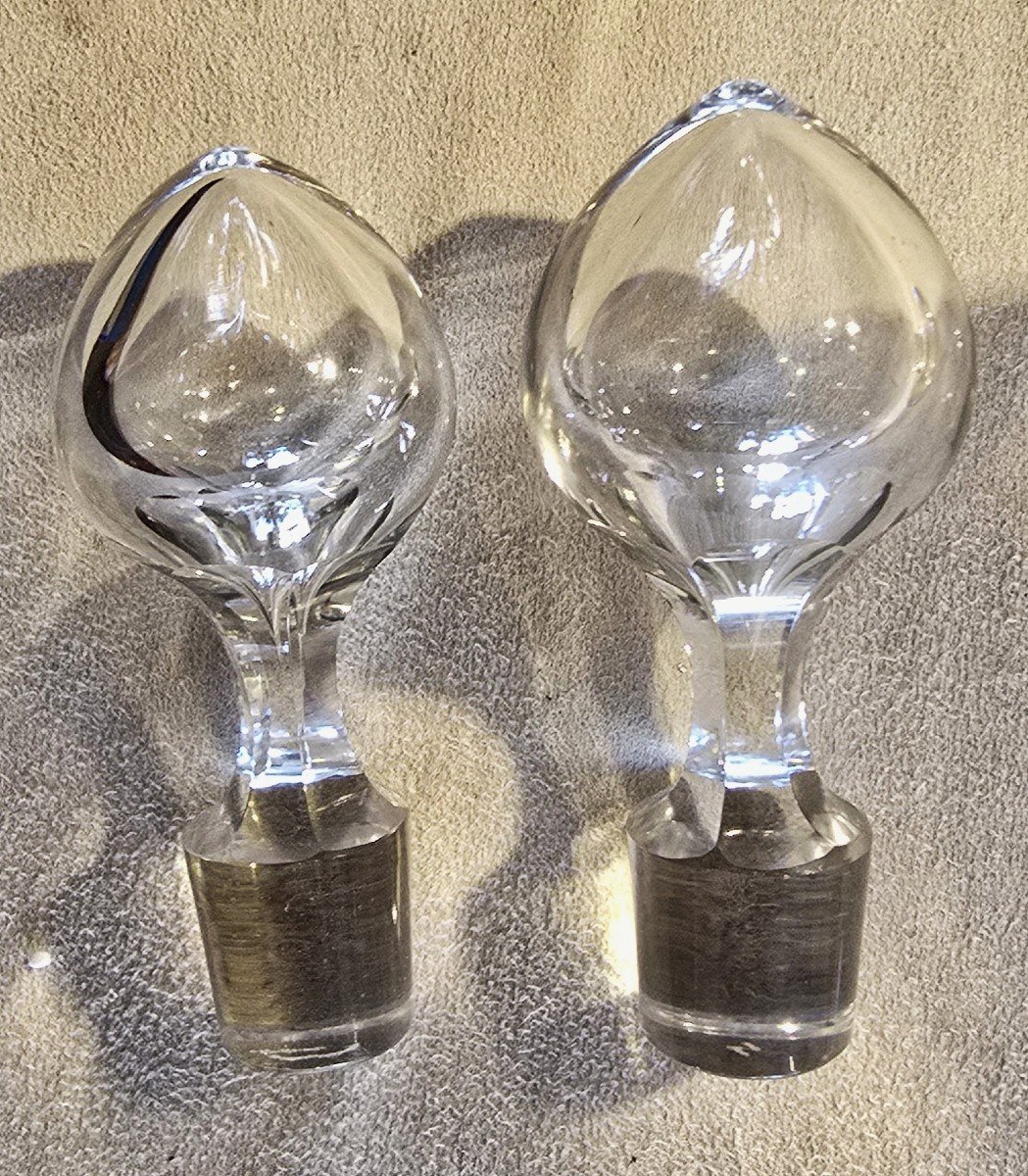 Set Of 4 Antique Decanter Carafes In Baccarat Crystal, Empire Swan Model.-photo-2