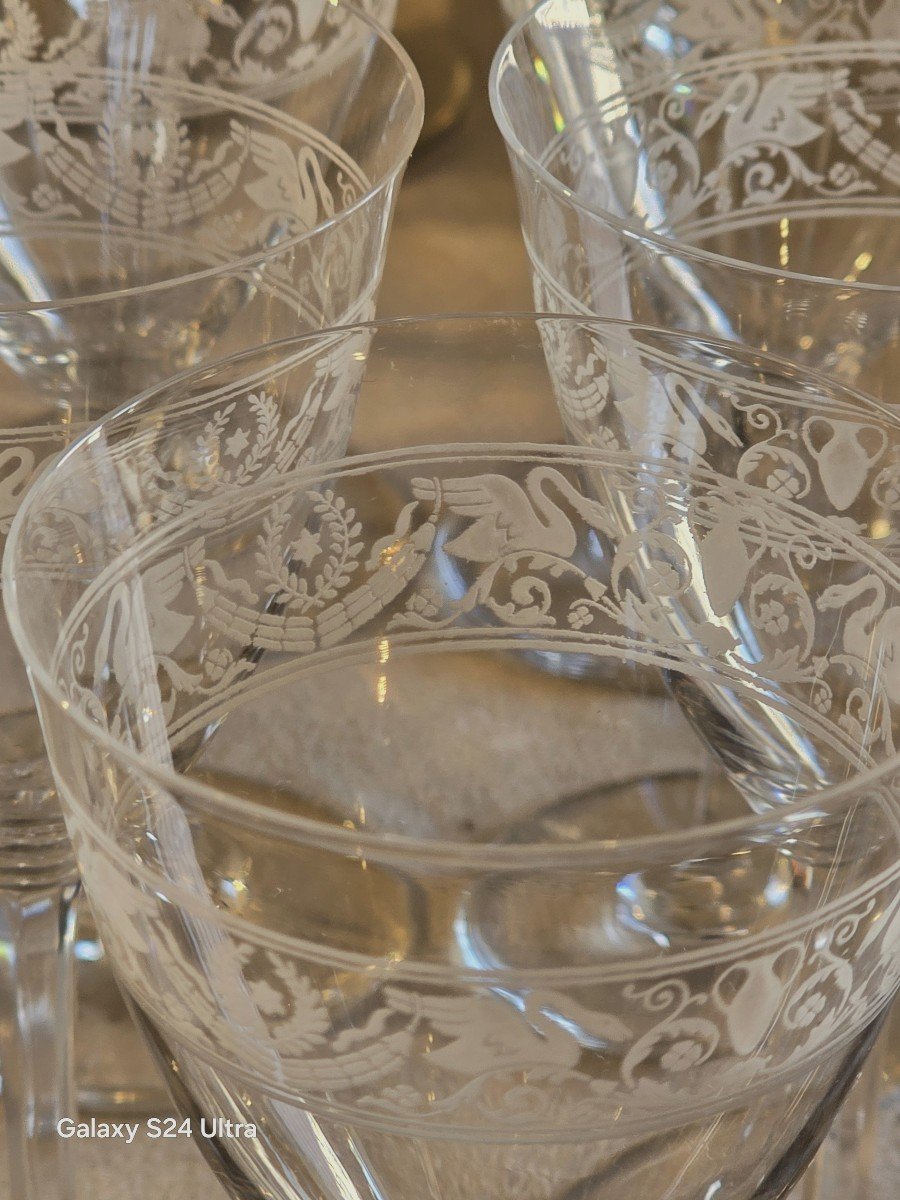 Lot Of 11 Antique Wine Glasses, Height 16.5 Cm, In Baccarat Crystal, Swan Empire Model