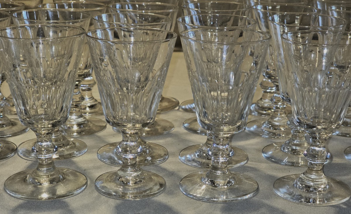 Lot Of 24 Antique Crystal Liqueur Glasses Caton Model