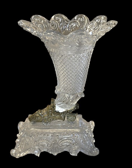 Vase Ancien En Cristal Et Bronze En Forme De Corne d'Abondance Dans Le Gout Baccarat