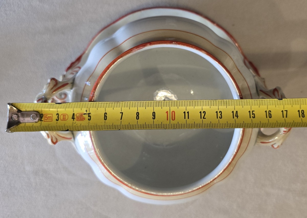 Antique Sauceboat With Lid And Ladle In Villeroy & Boch Earthenware.-photo-5
