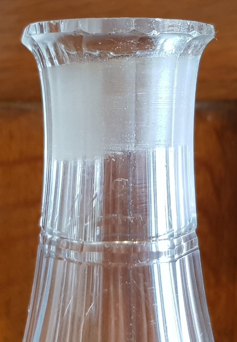 Paire De Bouteilles Carafes XVIII S En Verre Soufflé Et Finement Gravé-photo-3