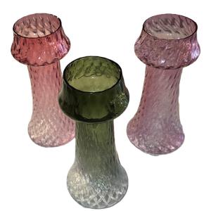 Ensemble De 3 Vases à Bulbes Anciens En Verre Coloré