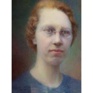 Miniature Former Painter Madeleine Delaporte Dated 1937 Portrait Young Woman 17.5x12.5 Cm