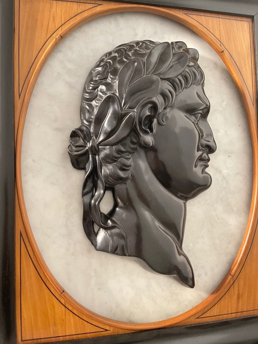  A Large Black Marble Portrait Profile Relief Of Augustus. 19th Century. -photo-1