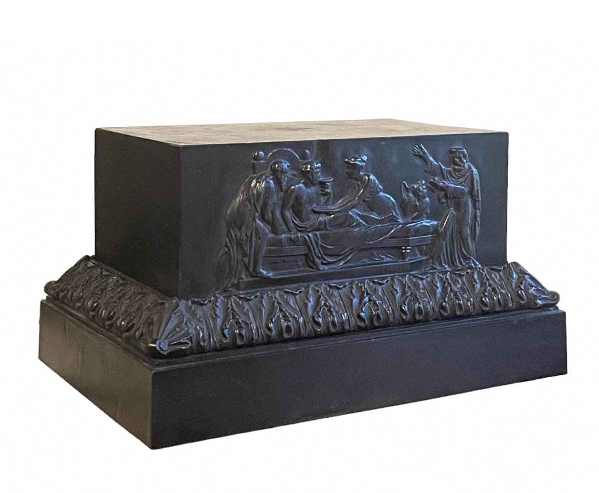 A 19th Century Berlin Cast-iron Socle. In The Manner Of Karl Friedrich Schinkel. Circa 1830. 