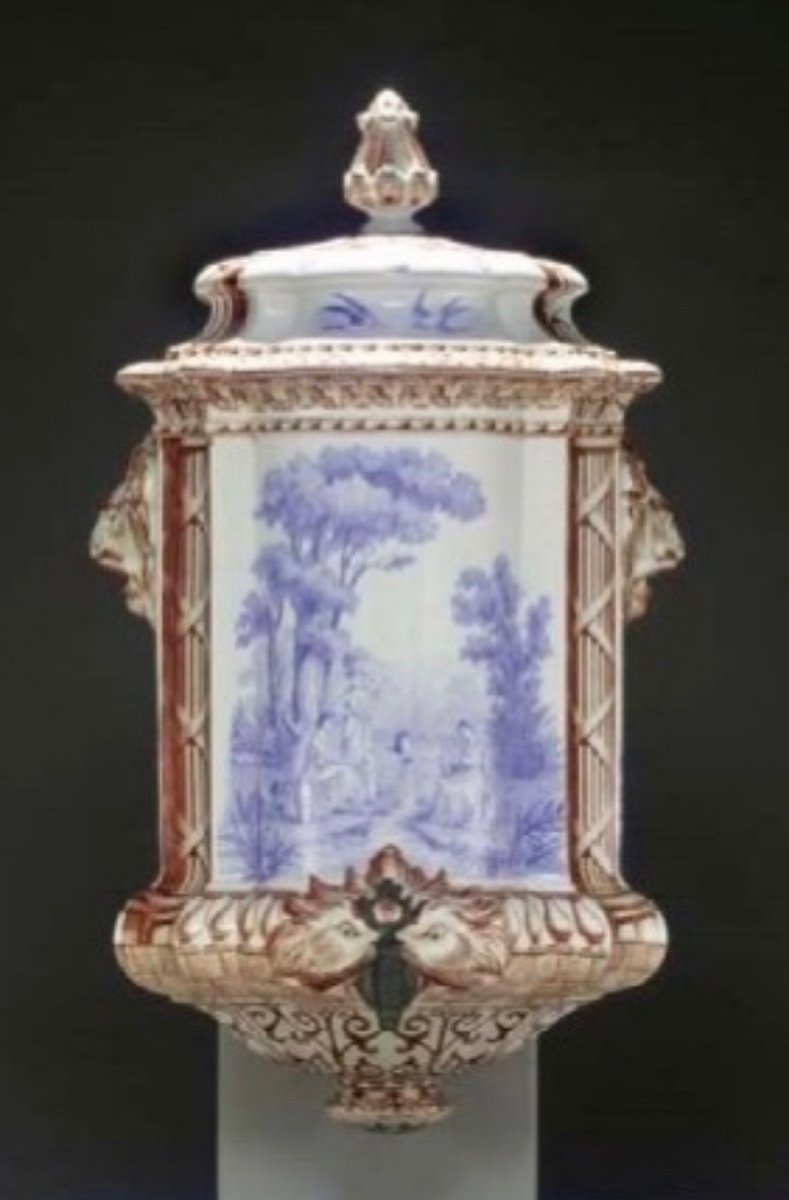 Fountain With Cover In Earthenware (bordeaux, Vieillard). Second Half Of The 19th Century. 