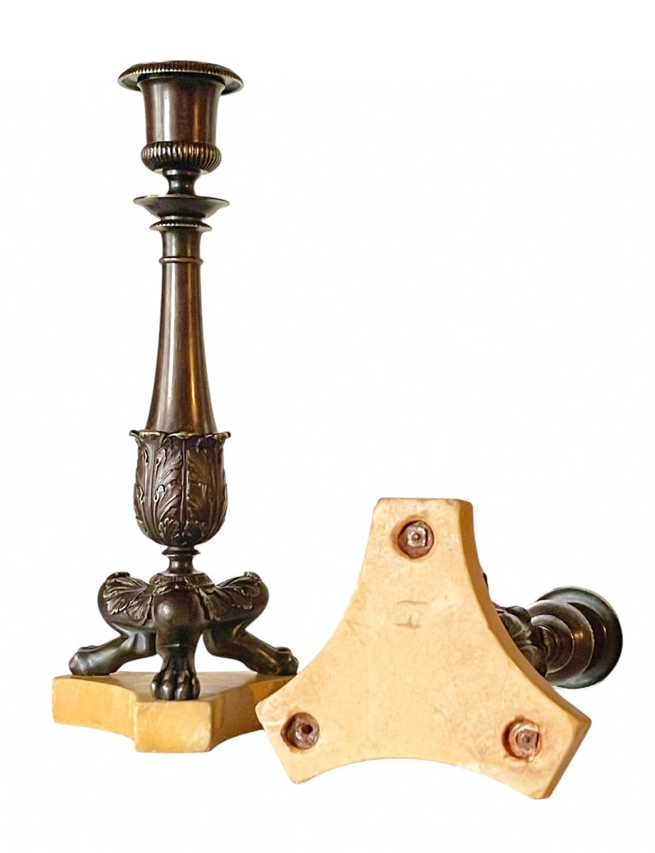 A Pair Of Restauration Patinated Bronze Tripod Candlesticks. Circa 1830. -photo-4