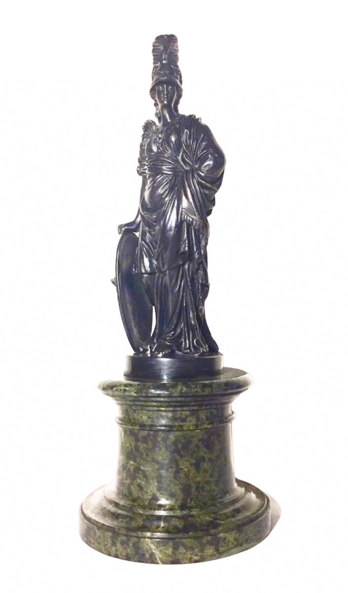 Statuette En Bronze Ciselé Et Patiné Représentant La Déesse Athéna. XIXe Siècle.