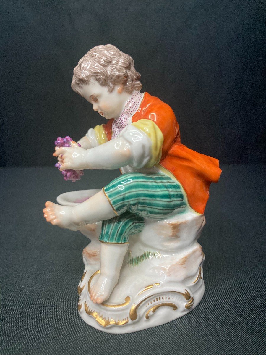 Meissen Collectible Object Porcelain Subject Boy With Grapes 20th-photo-2