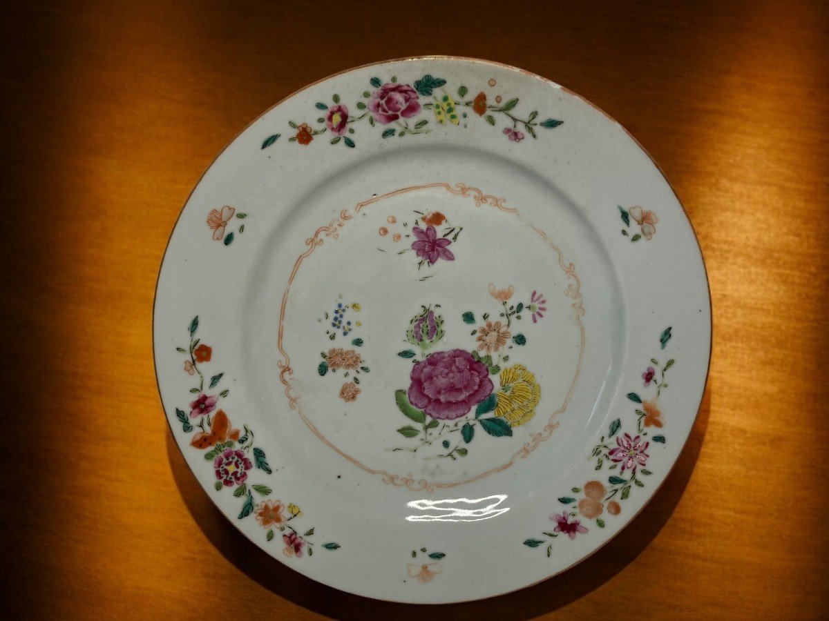 Compagnie Des Indes, Assiette En Porcelaine Aux Pivoines XVIIIème -photo-1