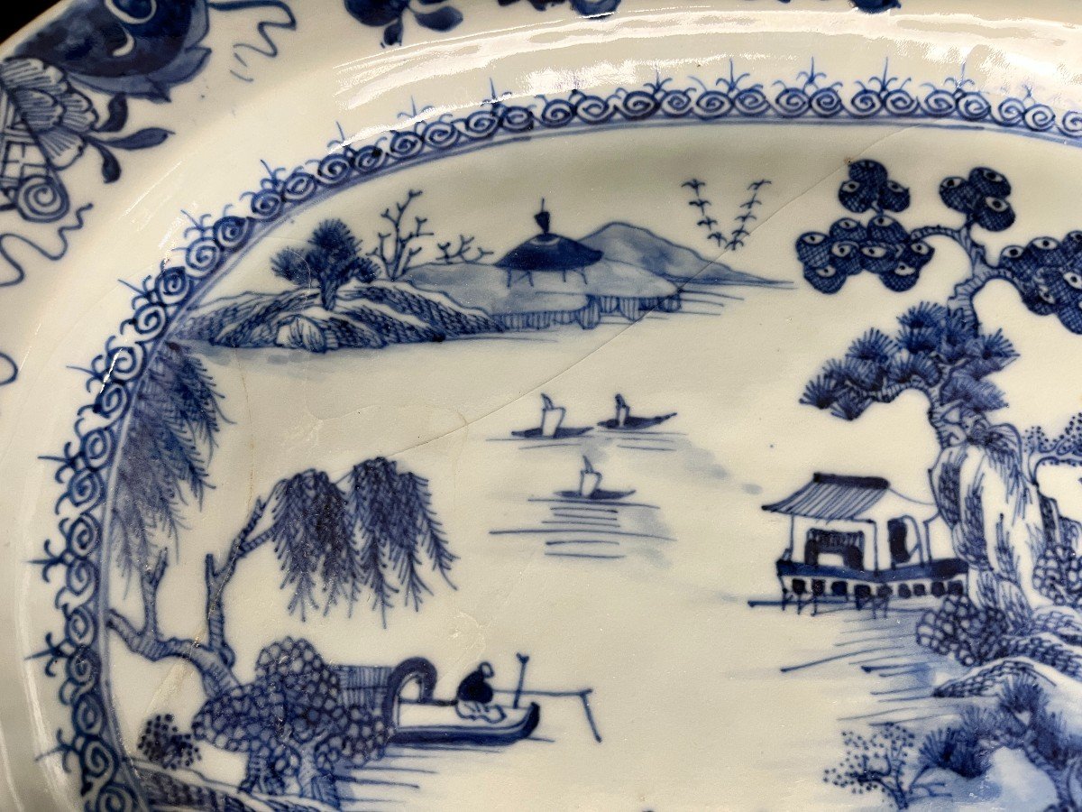 Compagnie Des Indes, 18th Century Blue And White Porcelain Dish-photo-3