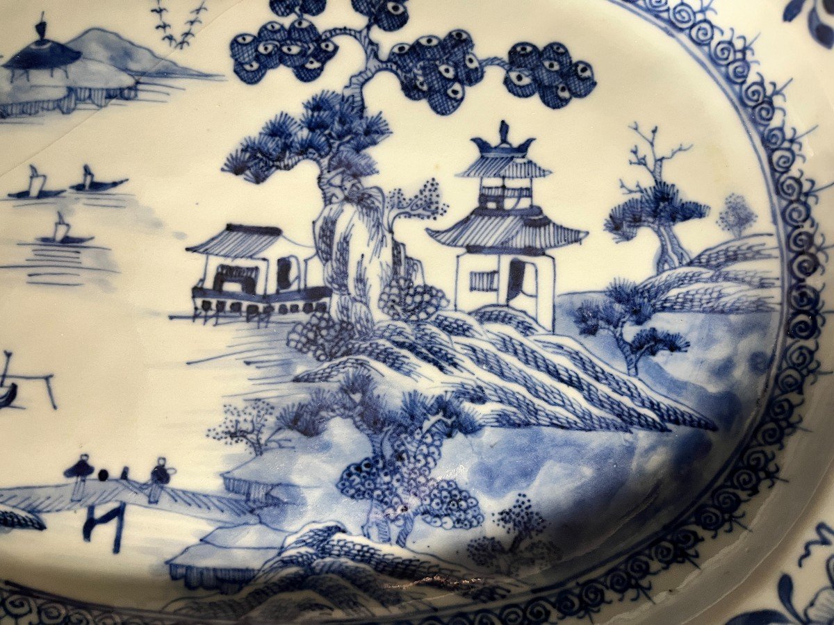 Compagnie Des Indes, 18th Century Blue And White Porcelain Dish-photo-4