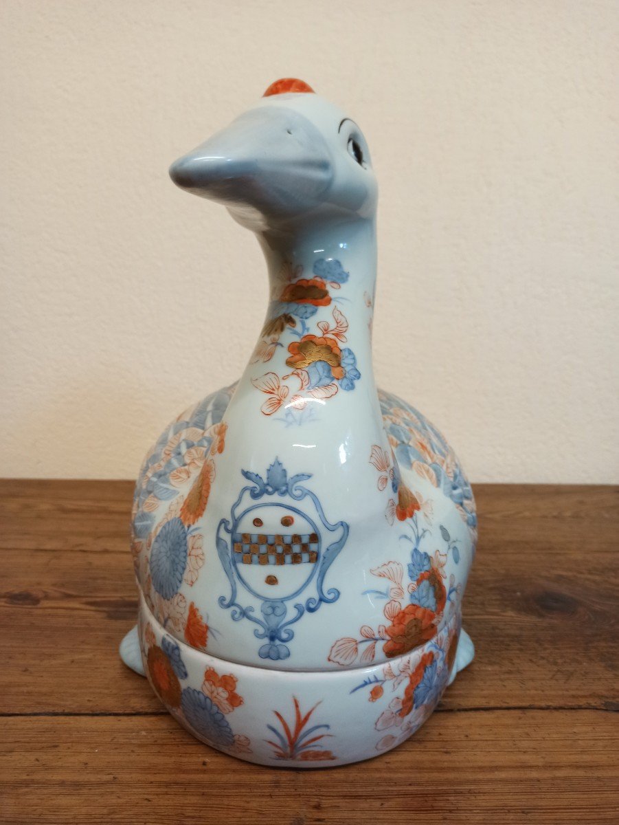 Large Chinese Porcelain Terrine-photo-2