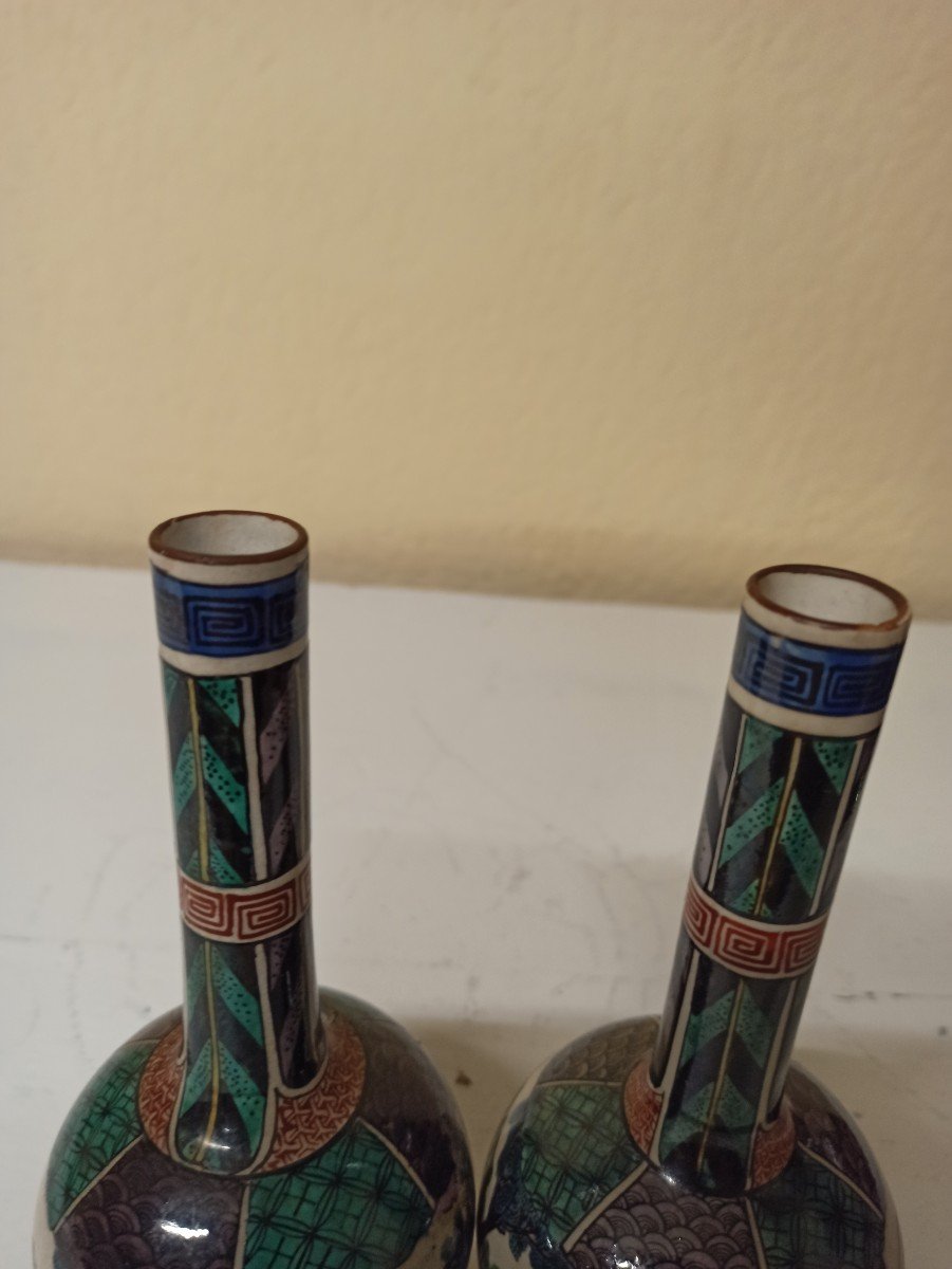 Pair Of Kutani Earthenware Vases From Japan-photo-2