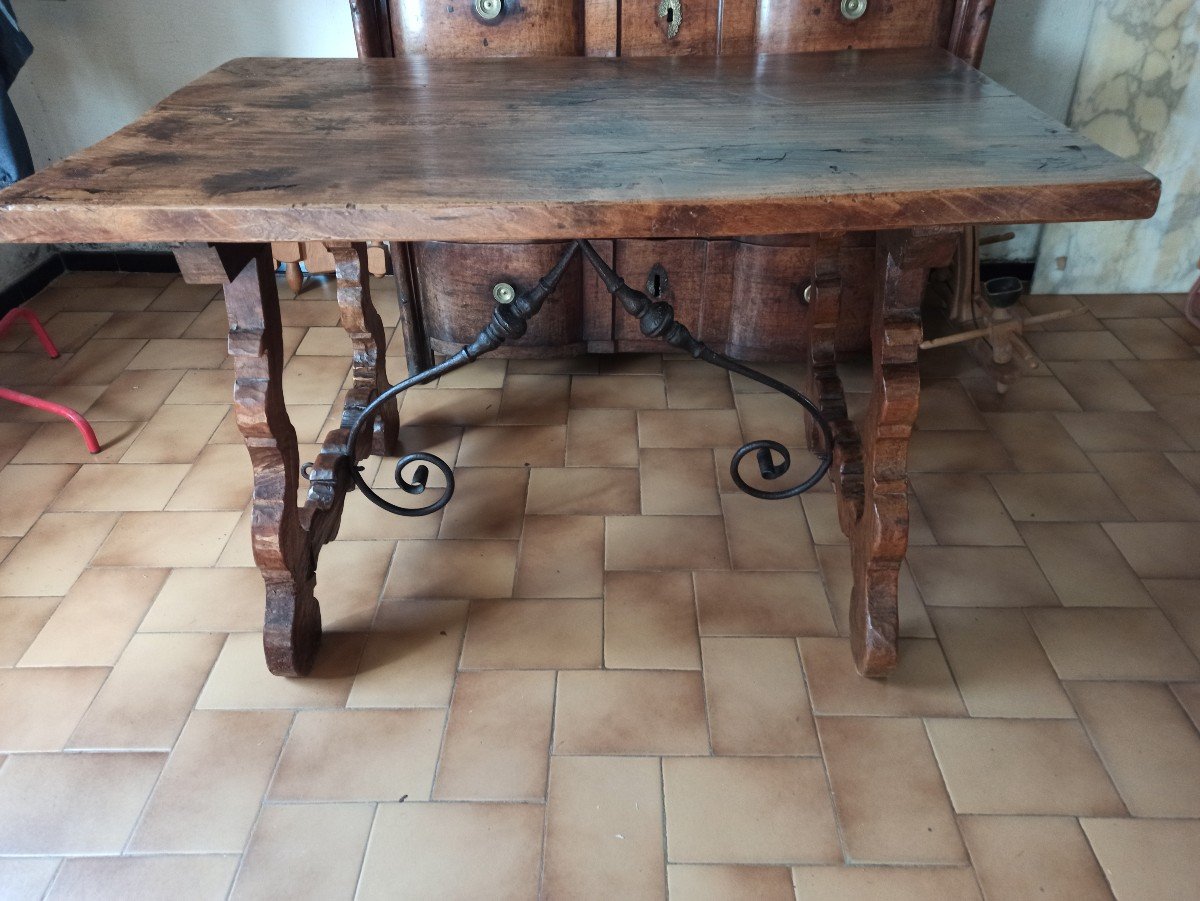 19th Century Spanish Walnut Table-photo-1