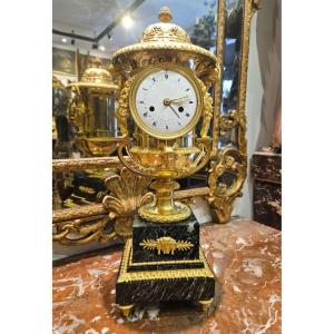 Important Gilt Bronze Clock Attributed To Pierre-philippe Thomire Empire Period 19th Century