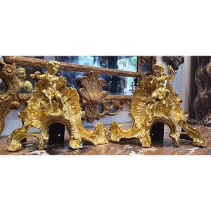 Paire De Chenets "aux Putti" En Bronze Doré Début XIX ème