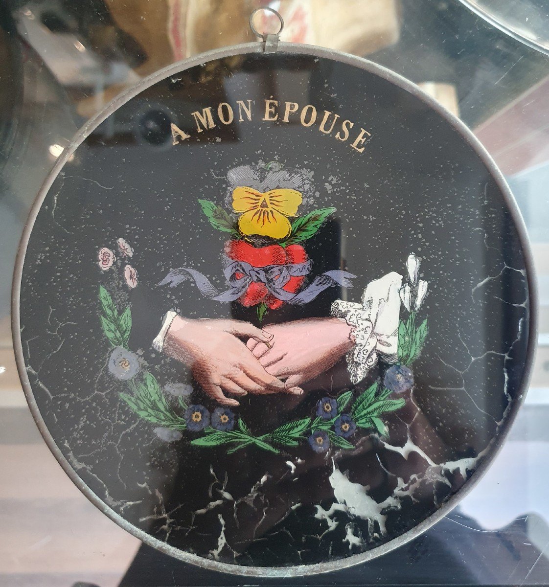 Objet Du Curiosité -  Funéraire – Médaillon De Souvenir En Fixé Sous-verre « à Mon épouse »