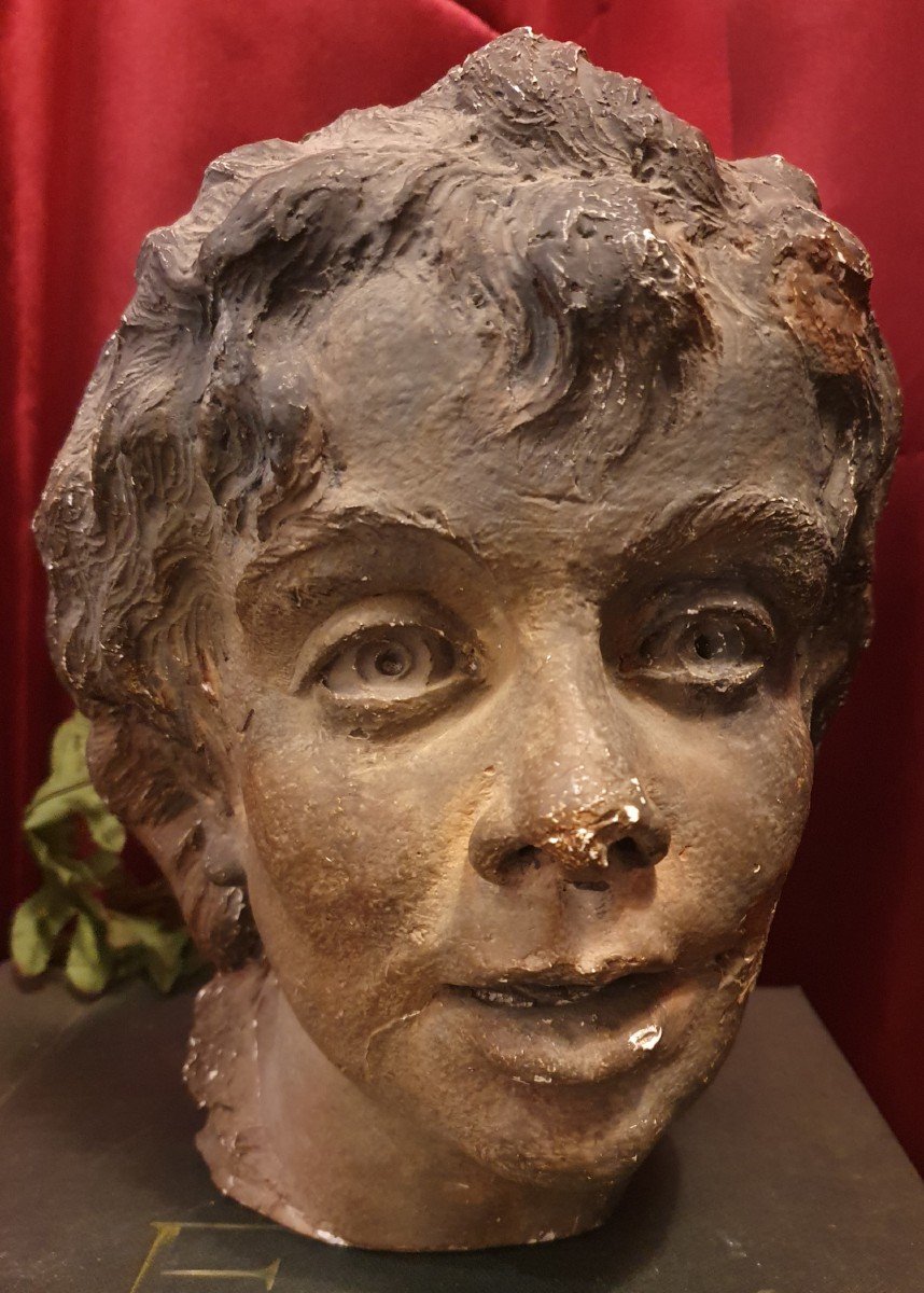 Sculpture Of A Woman's Head In Plaster With Brown Patina