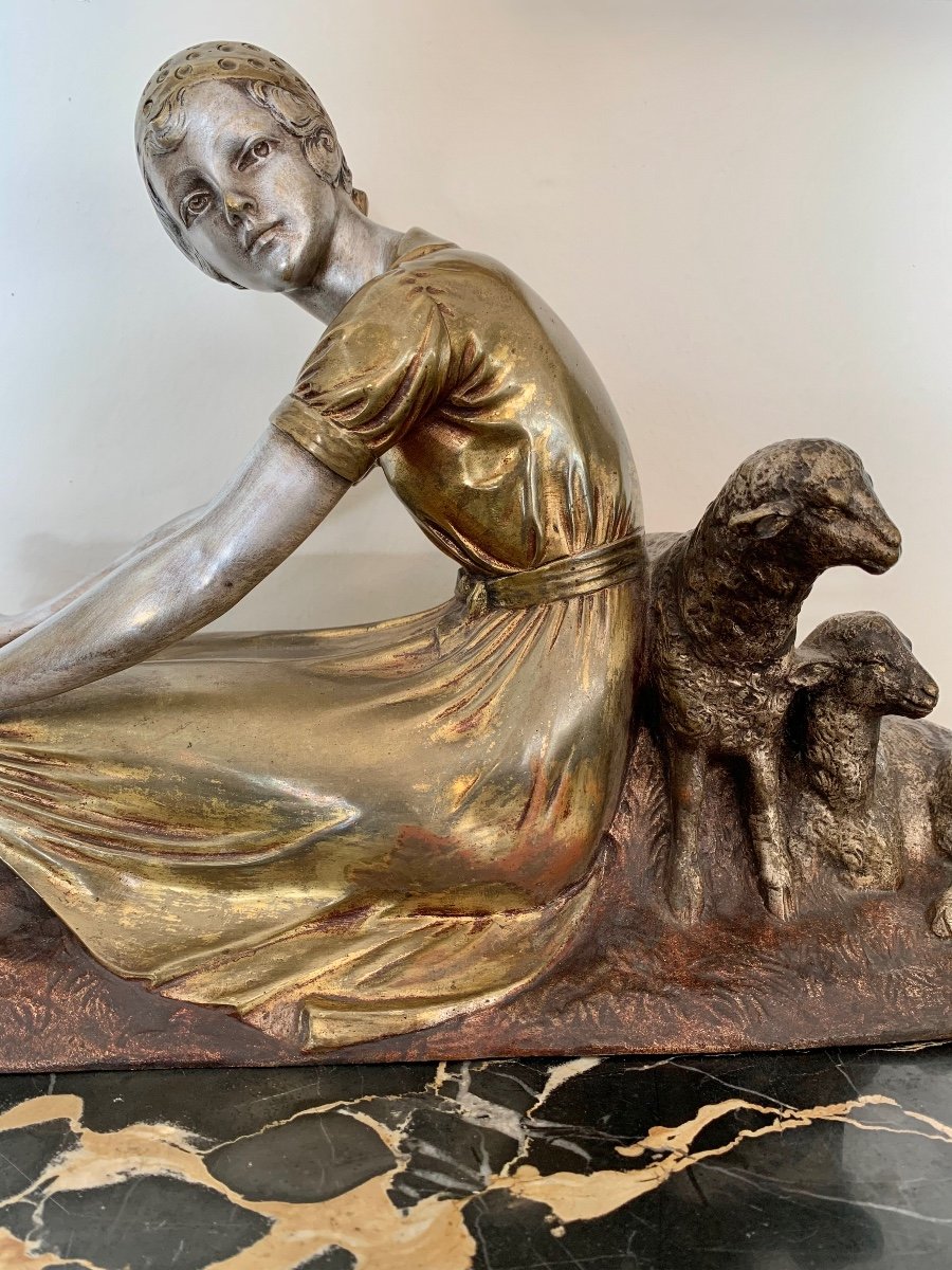 Joe Descomps Sculpture En Bronze Fille Avec Moutons -photo-3